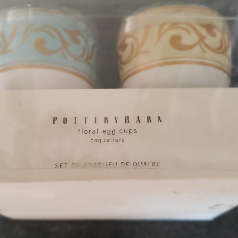 Pottery barn new egg cups